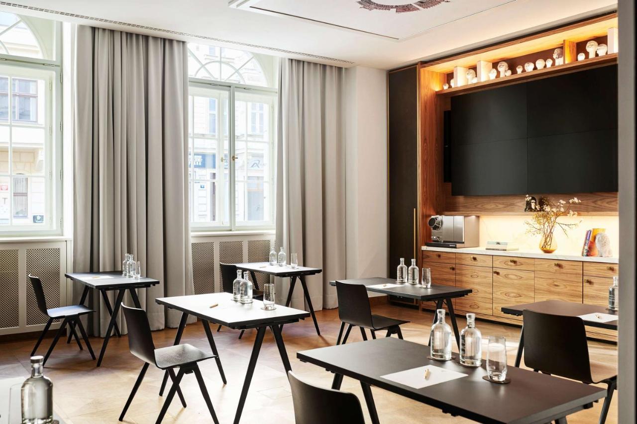 Andaz Prague, By Hyatt Hotel ภายนอก รูปภาพ